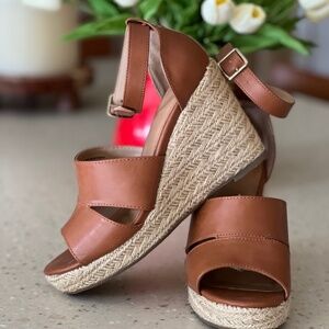 Time and Tru wedges size 7